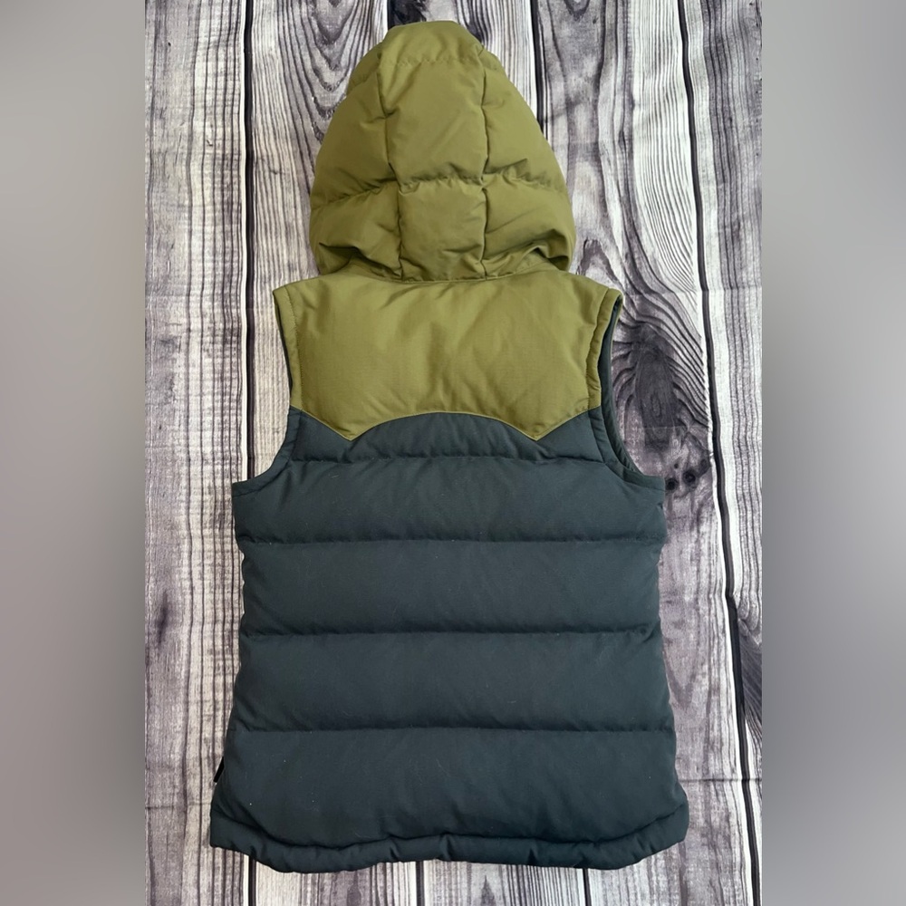 Women’s Patagonia Bivy hooded vest, size XS - Picture 2 of 5